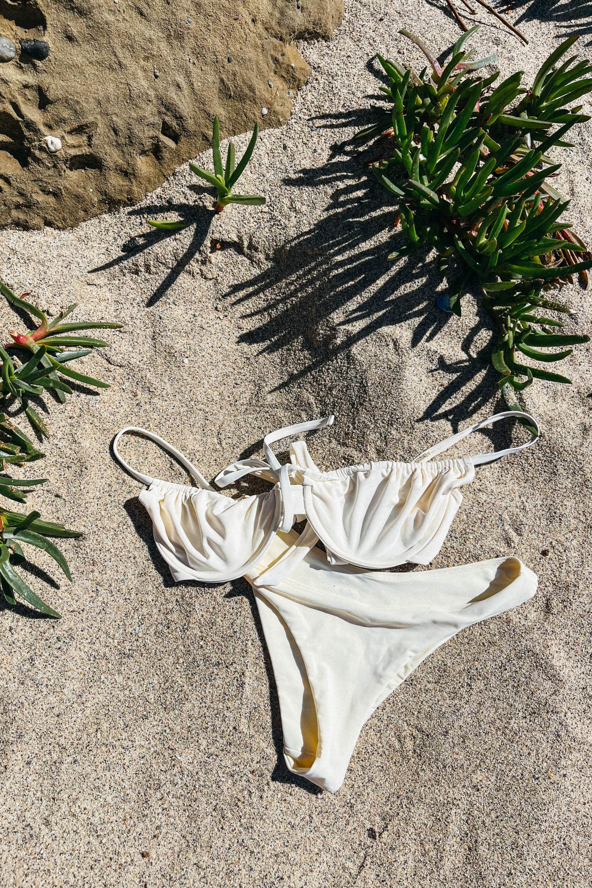 The Demi Top - Ivory