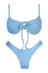 Demi Set in No Sunday Blues